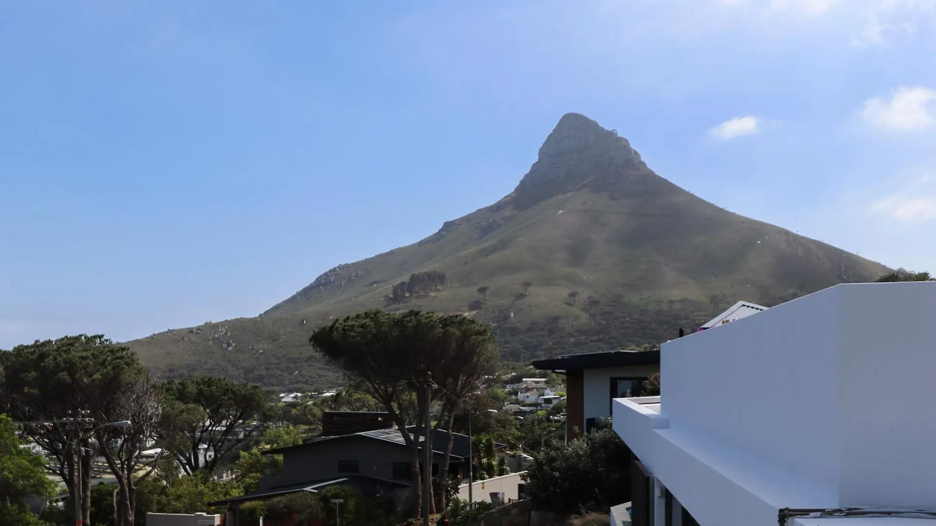 Paradise In Camps Bay, Luxury Villa With Pool And Views Cape Town